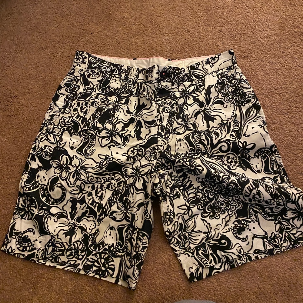 Lilly Pulitzer Men's Beaumont Shorts - Onyx Floral With A Twist